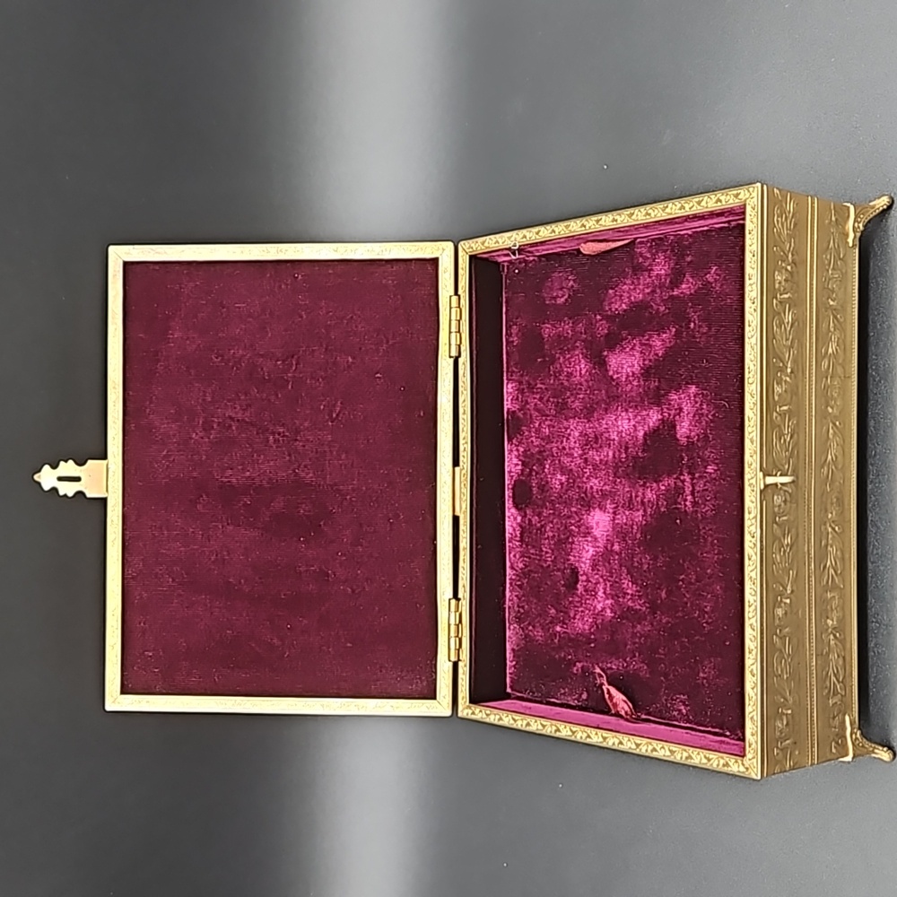 VTG Musical Jewelry Box - Picture 7 of 9